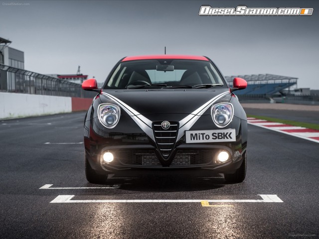 Alfa Romeo Quadrifoglio Verde SBK Limited Edition 2013 Picture #12 Alfa Romeo Quadrifoglio Verde SBK Limited Edition 2013 Picture #12